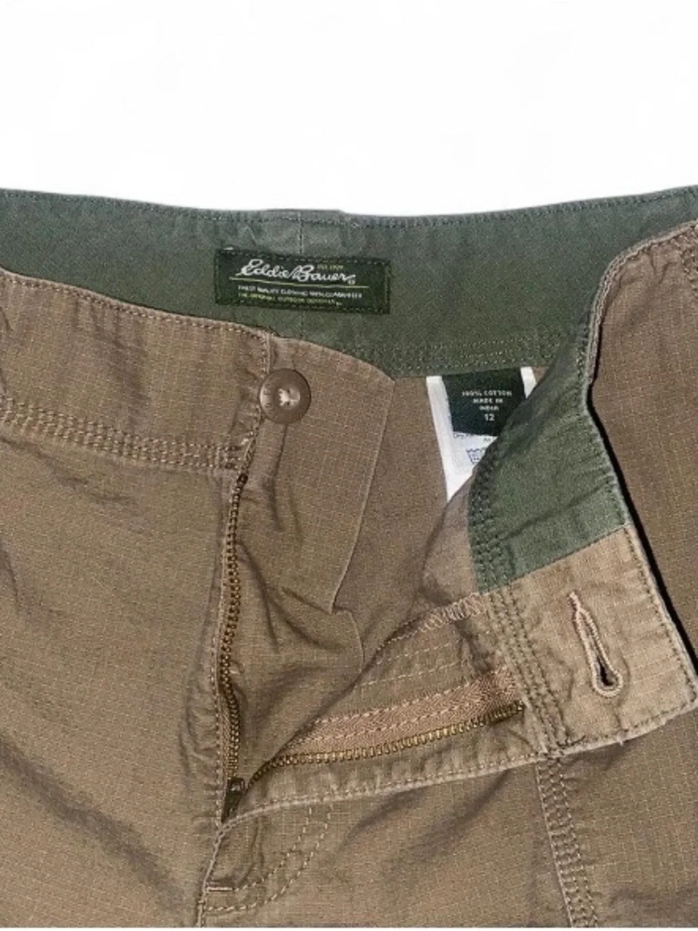 Eddie Bauer Brown Cargo Shorts Sz M